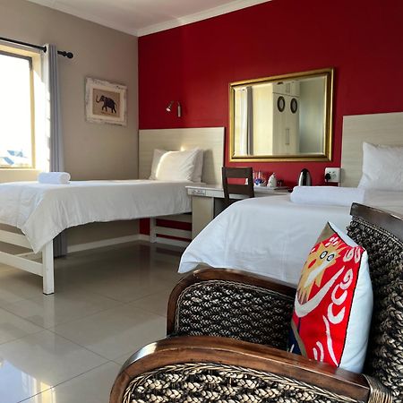 Le Blue Guesthouse Port Elizabeth Buitenkant foto