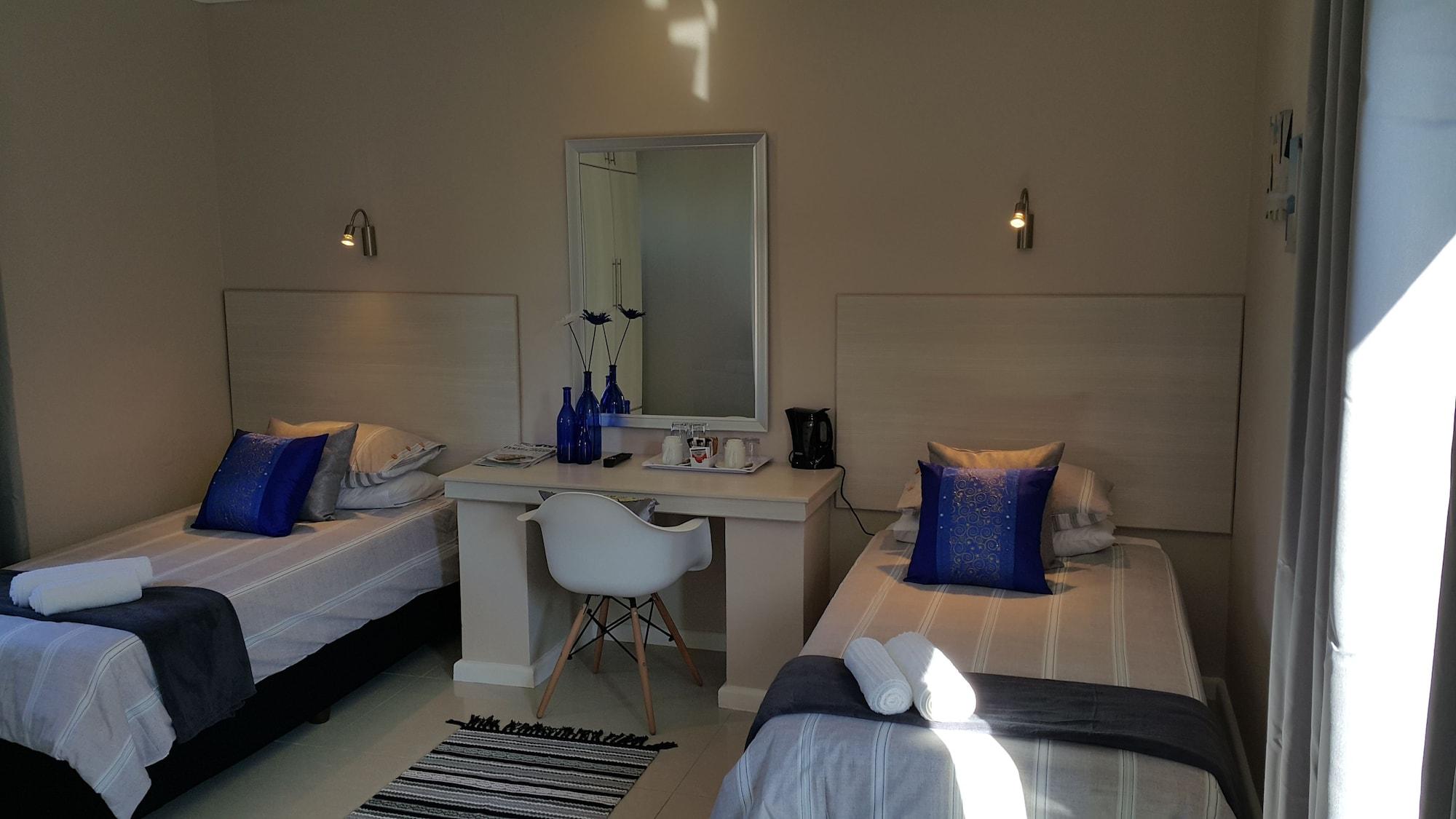 Le Blue Guesthouse Port Elizabeth Buitenkant foto