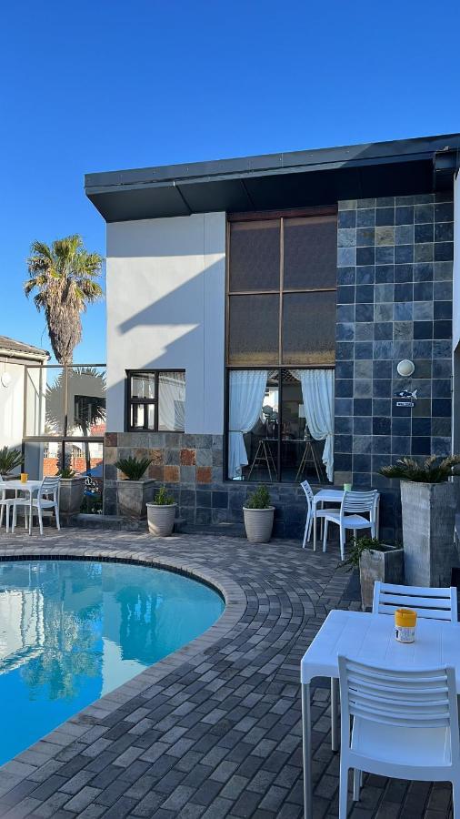 Le Blue Guesthouse Port Elizabeth Buitenkant foto