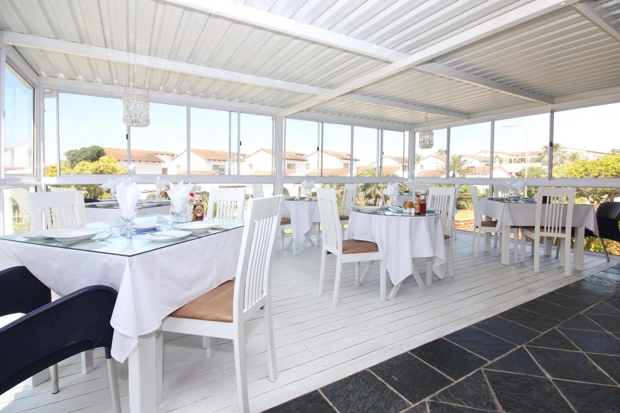 Le Blue Guesthouse Port Elizabeth Buitenkant foto